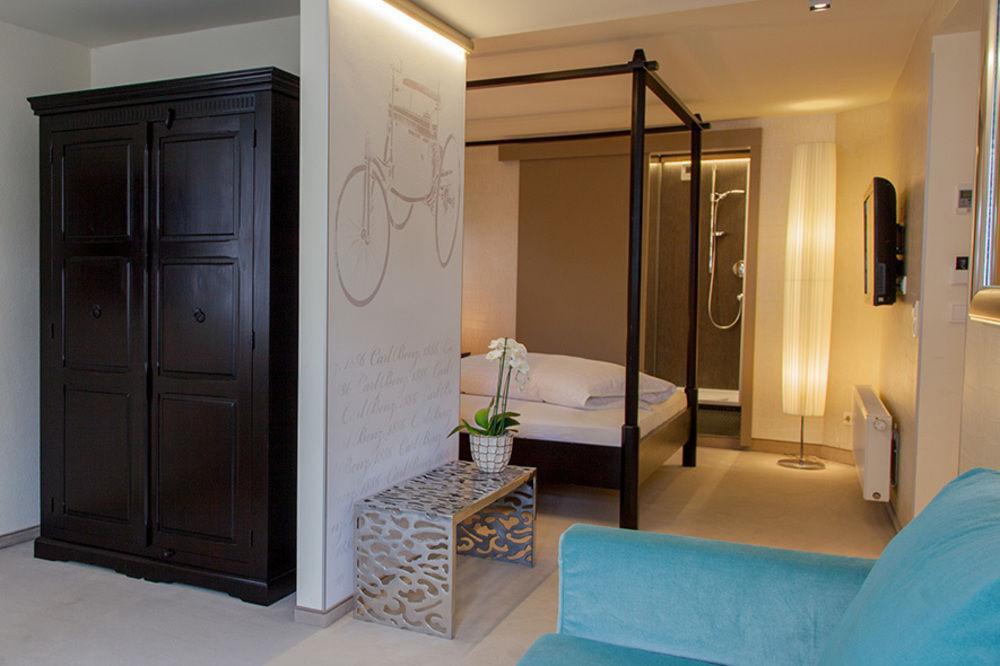 Boutique Hotel Pfauen 3*