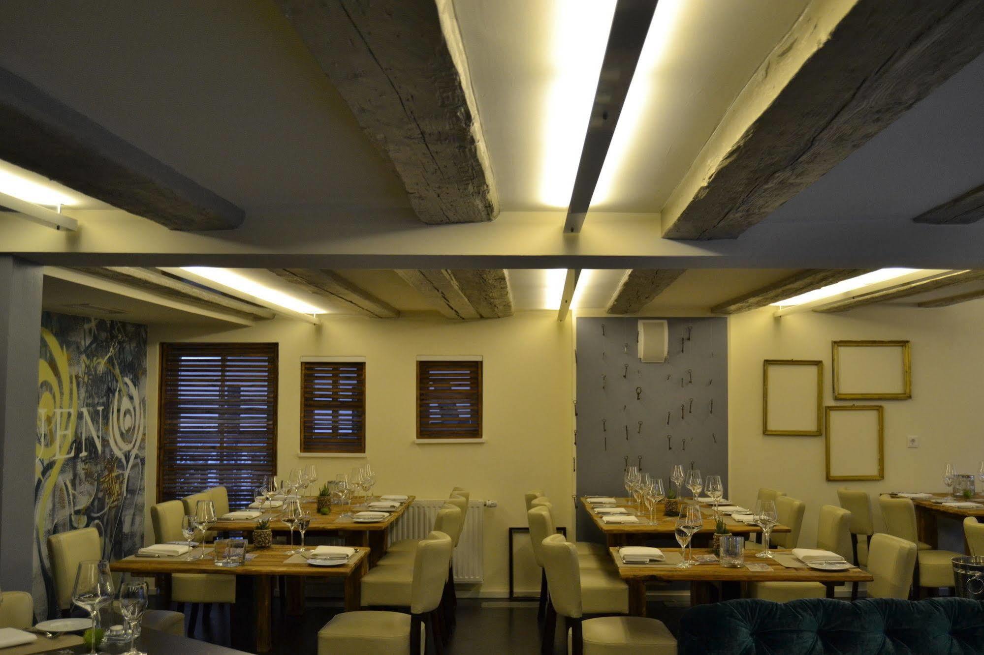 Boutique Hotel Pfauen 3* Schorndorf (Baden-Wurttemberg)